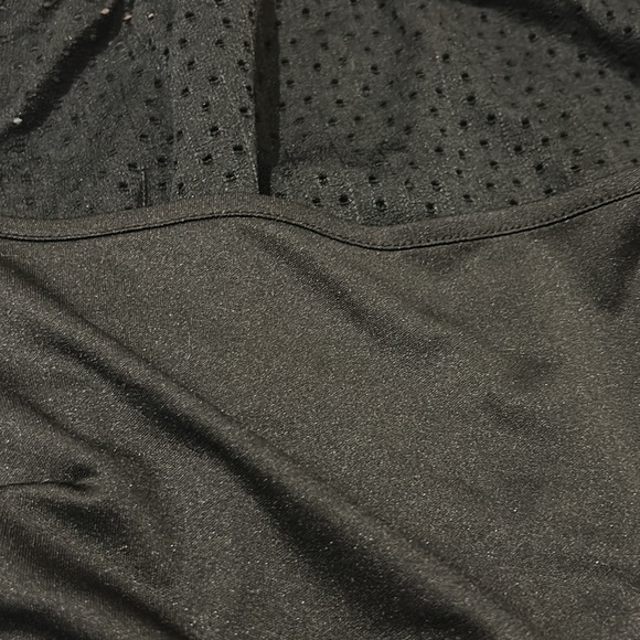 Black sleeveless blouse, Suzy Shier, size Small - Picture 8 of 8